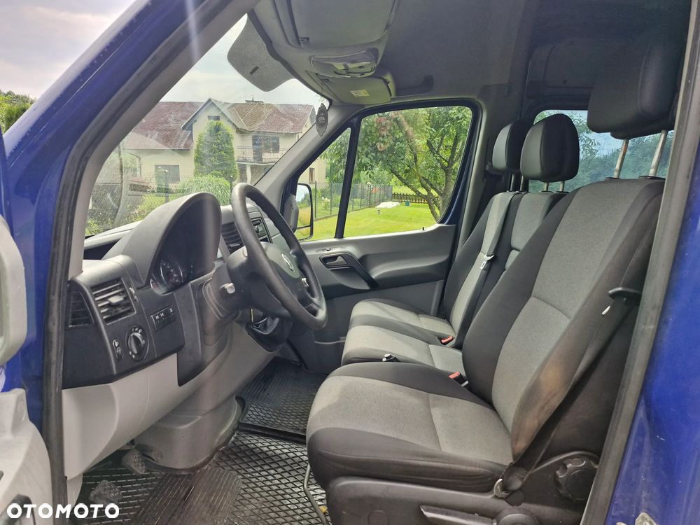 Volkswagen CRAFTER - 9