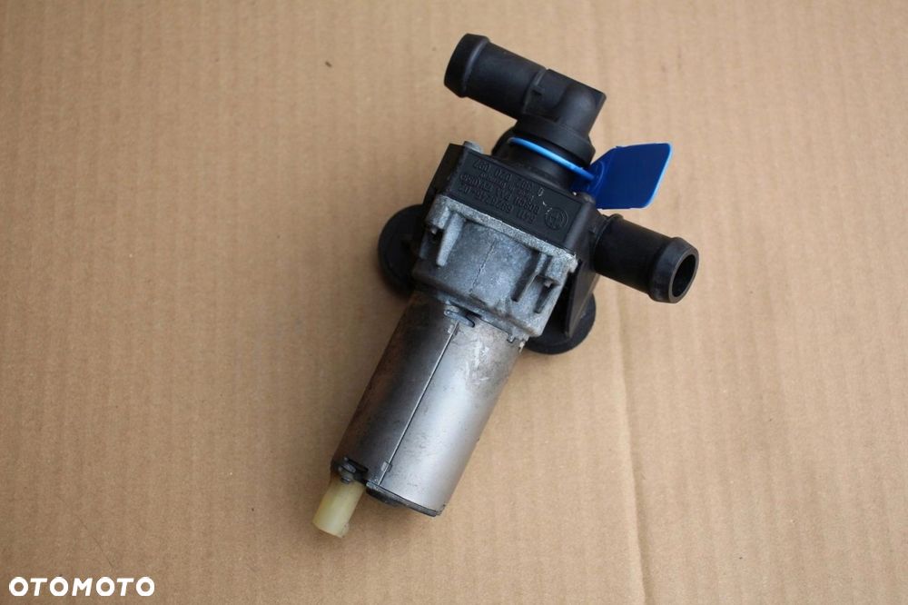 Dodatkowa pompa wody BMW e90 e91 e92 e93 e81 e82 e87 e88 6928246 - 1
