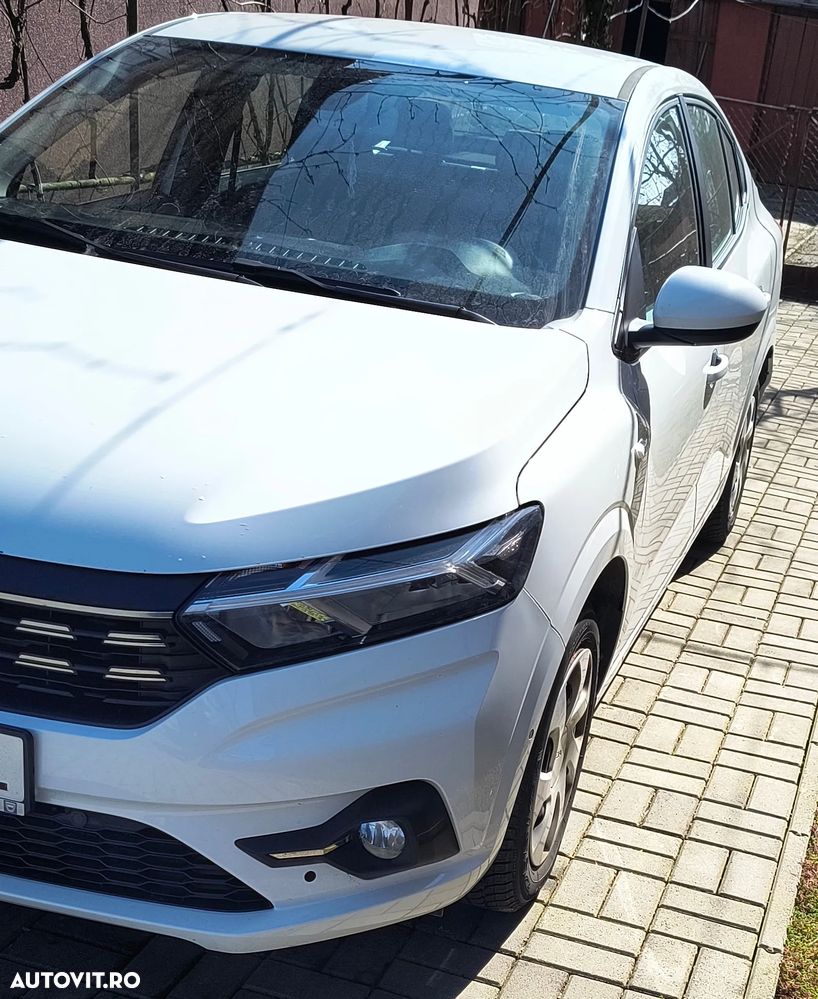 Dacia Logan TCe 90 CVT Comfort - 6