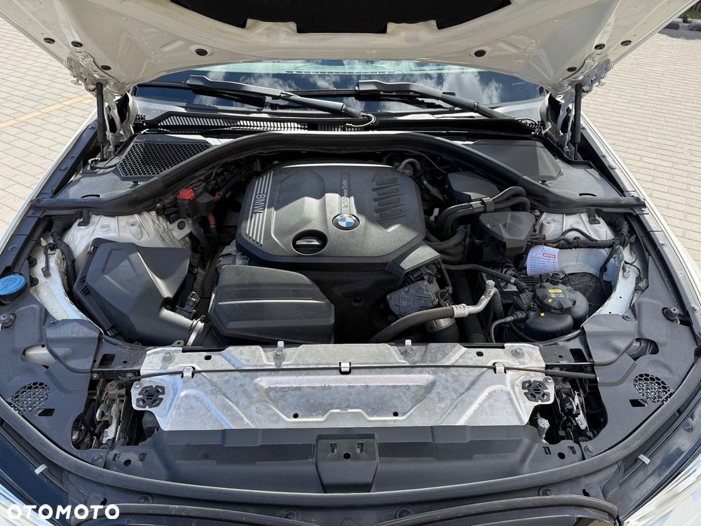 BMW Seria 3 320d xDrive Sport Line Shadow sport - 30