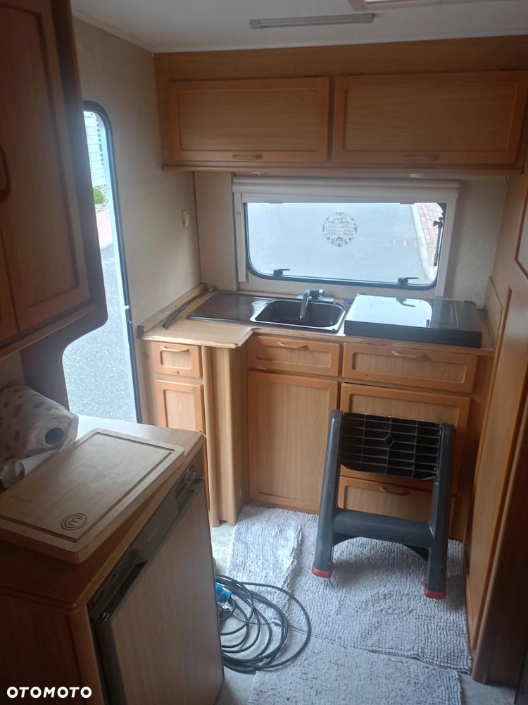 Elddis WISP389 - 11