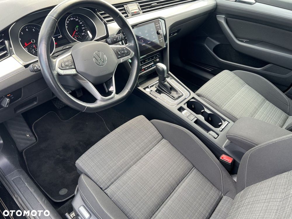 Volkswagen Passat Variant - 10