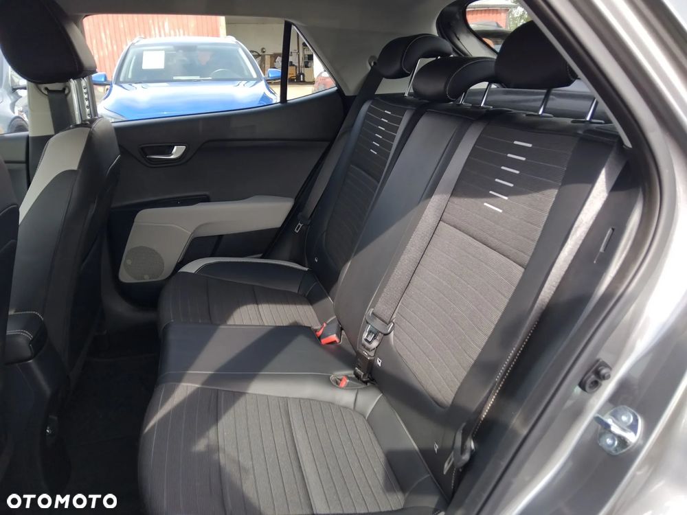 Kia Stonic 1.2 L - 25