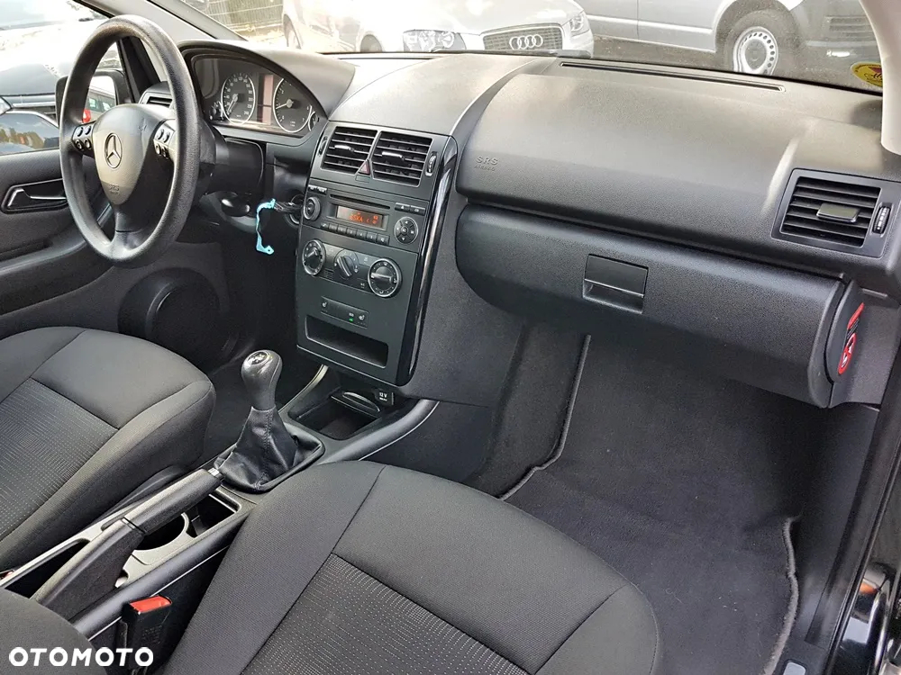 Mercedes-Benz Klasa A 150 BlueEfficiency - 24