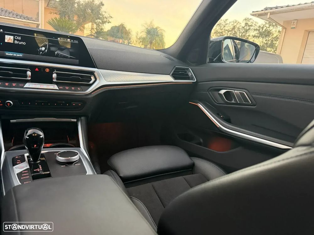 BMW 330 e Aut. M Sport - 17