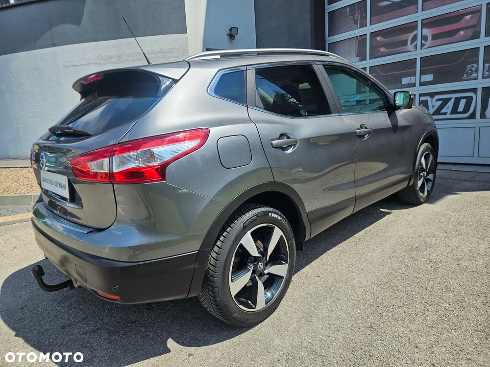 Nissan Qashqai 1.2 DIG-T Xtronic TEKNA - 8