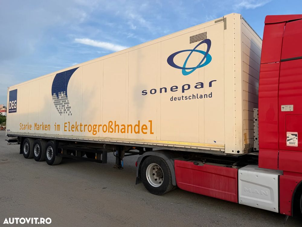 Schmitz Cargobull SKO 24 Duba Box Carosata Izoterma - 15