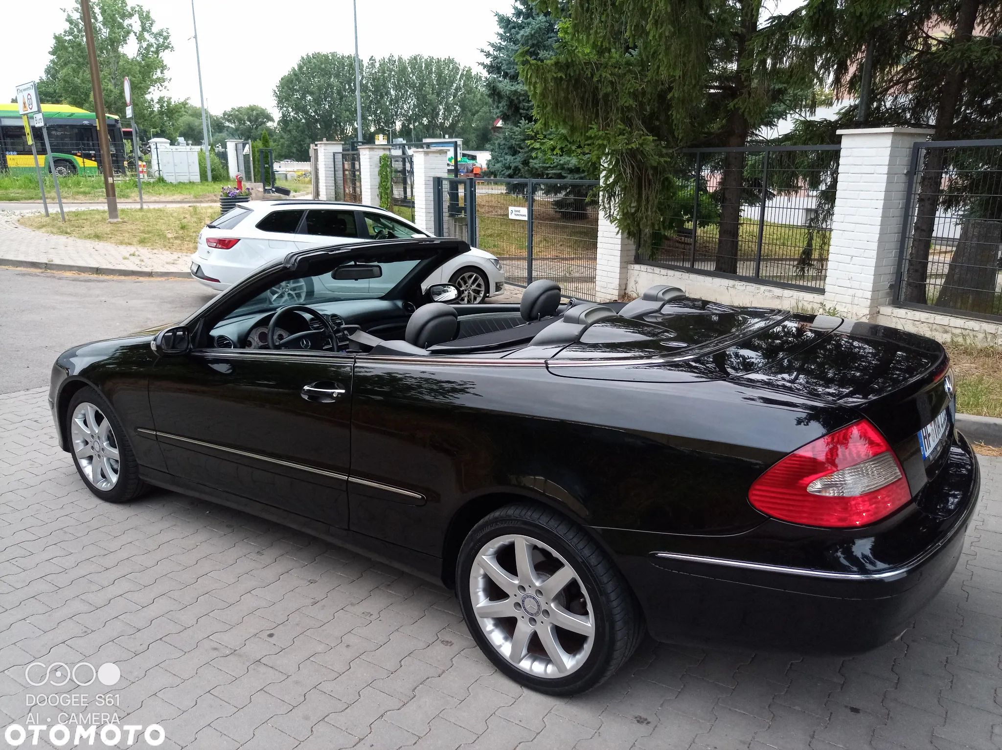 Mercedes-Benz CLK Cabrio 200 Kompressor Automatik Avantgarde - 1