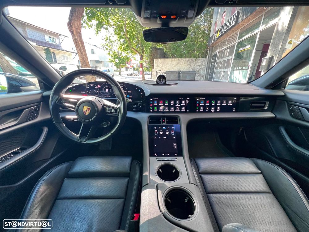 Porsche Taycan Sport Turismo Standard - 17