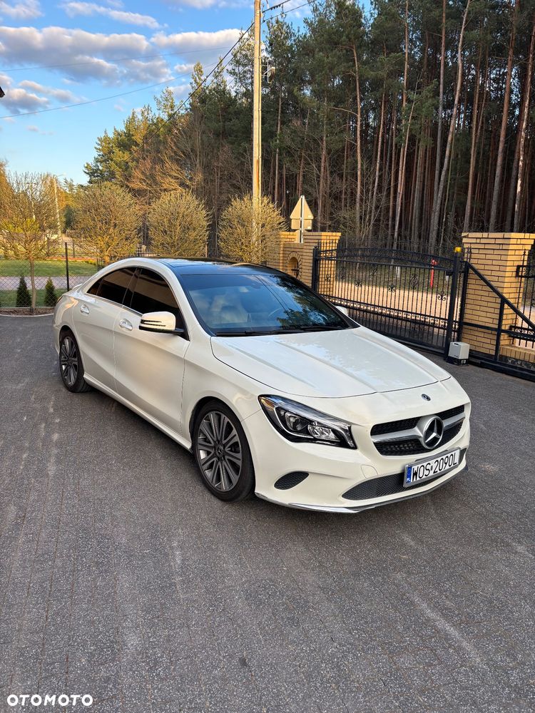 Mercedes-Benz CLA 250 4-Matic - 13