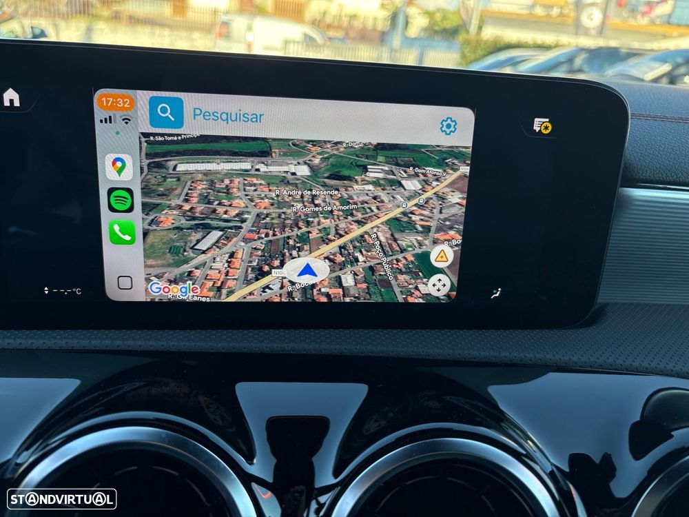 Mercedes-Benz CLA 250 e Shooting Brake AMG Line - 44