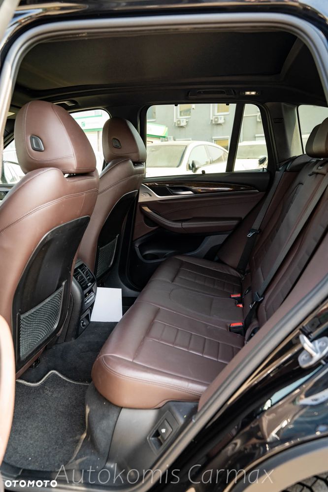 BMW X3 xDrive30i xLine - 27