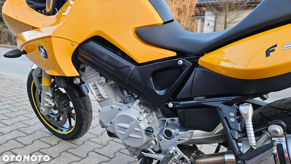 BMW F - 10