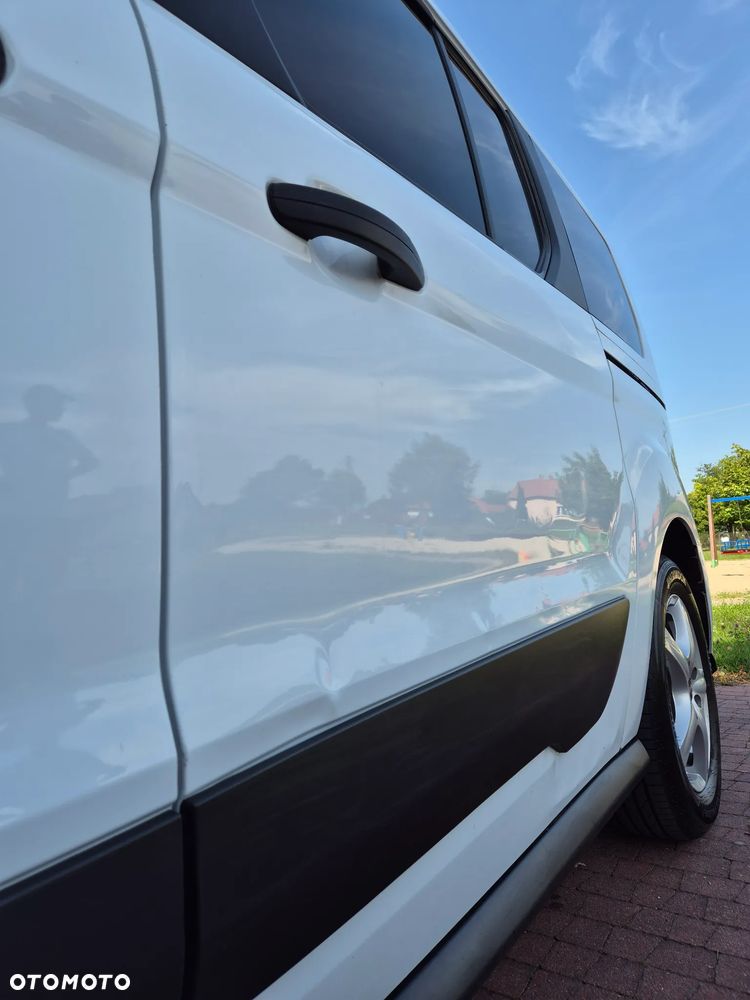 Ford Tourneo Connect 1.5 EcoBlue Trend - 21