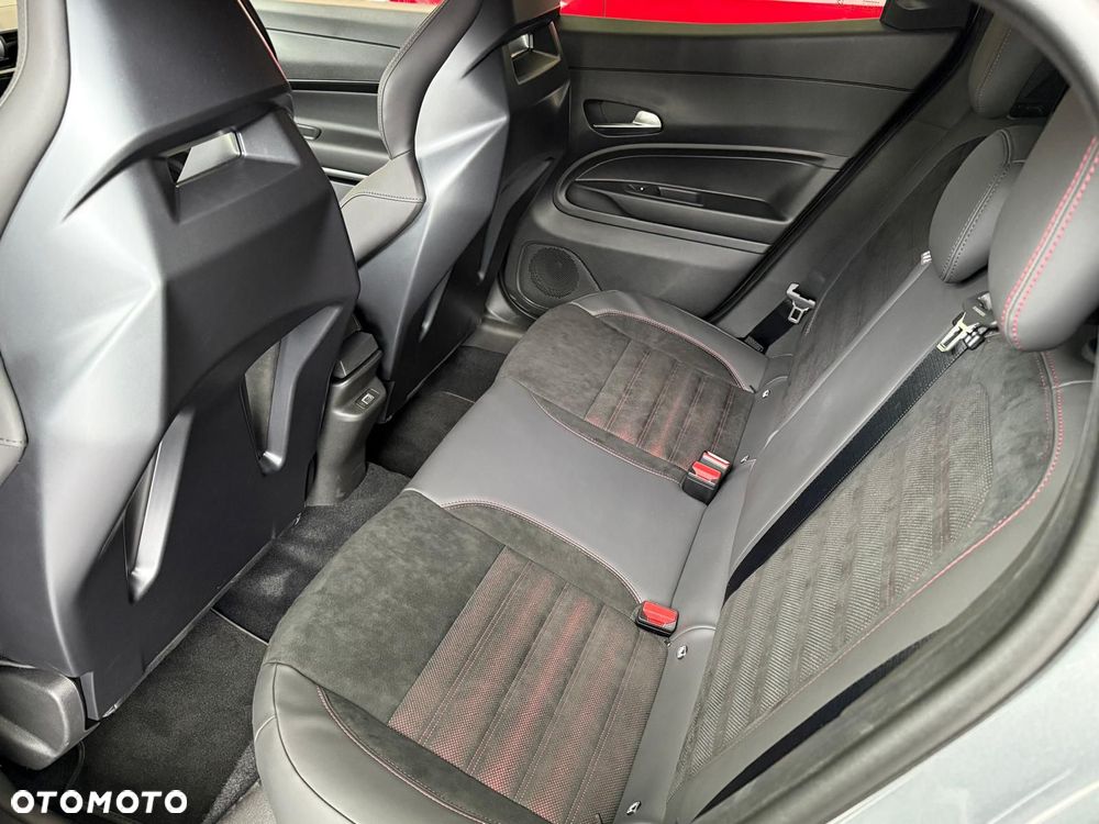 Alfa Romeo Junior 1.2 mHEV Ibrida Speciale eDCT - 7
