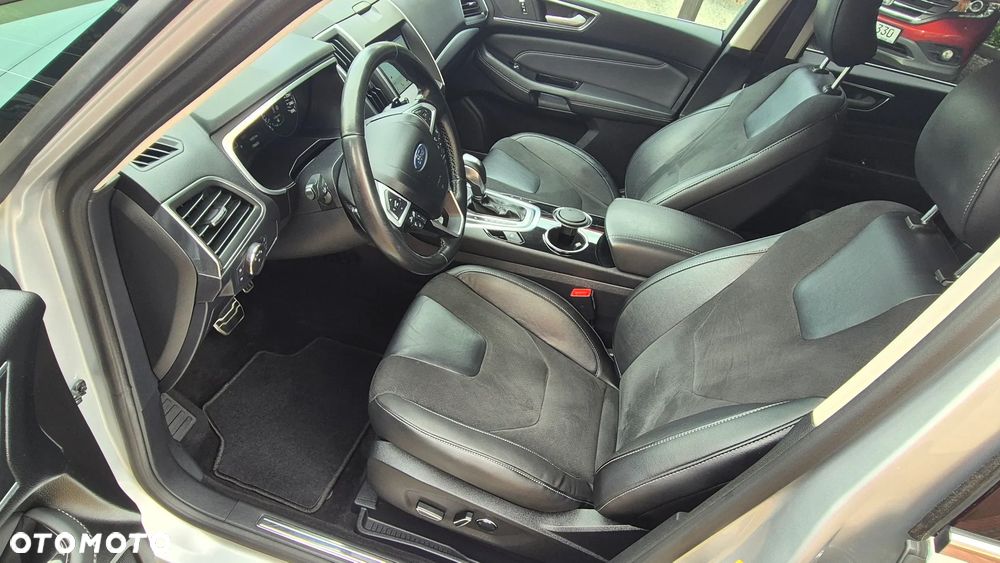 Ford S-Max 2.0 TDCi ST-Line PowerShift - 19