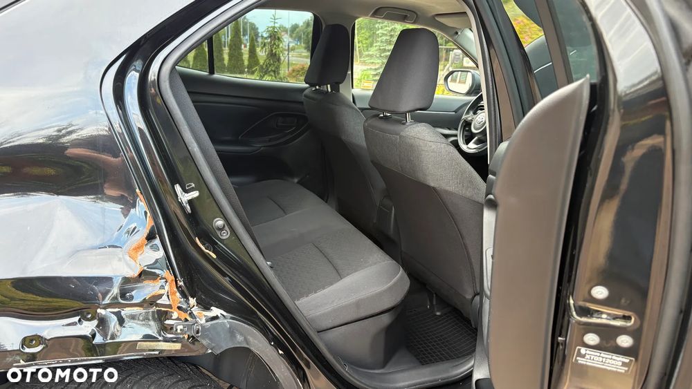 Toyota Yaris Cross Hybrid 1.5 Comfort - 33