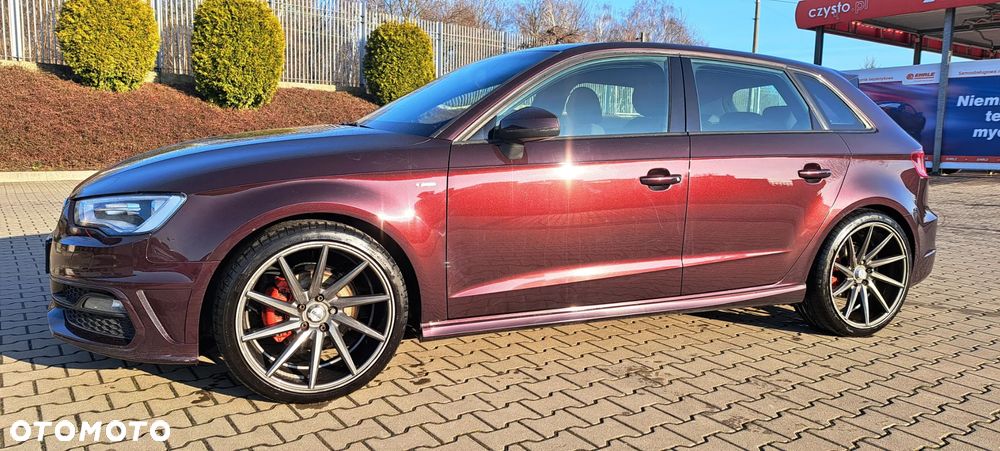 Audi A3 Sportback 2.0 TDI (clean diesel) quattro S line Sportpaket - 4