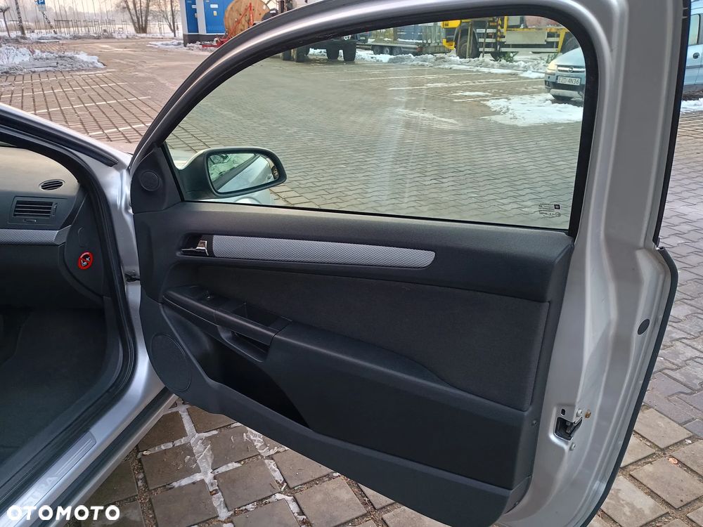 Opel Astra 1.8 16V Coupe - 12