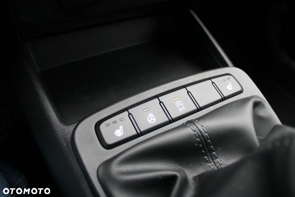 Hyundai i10 1.0 Intro Edition - 21