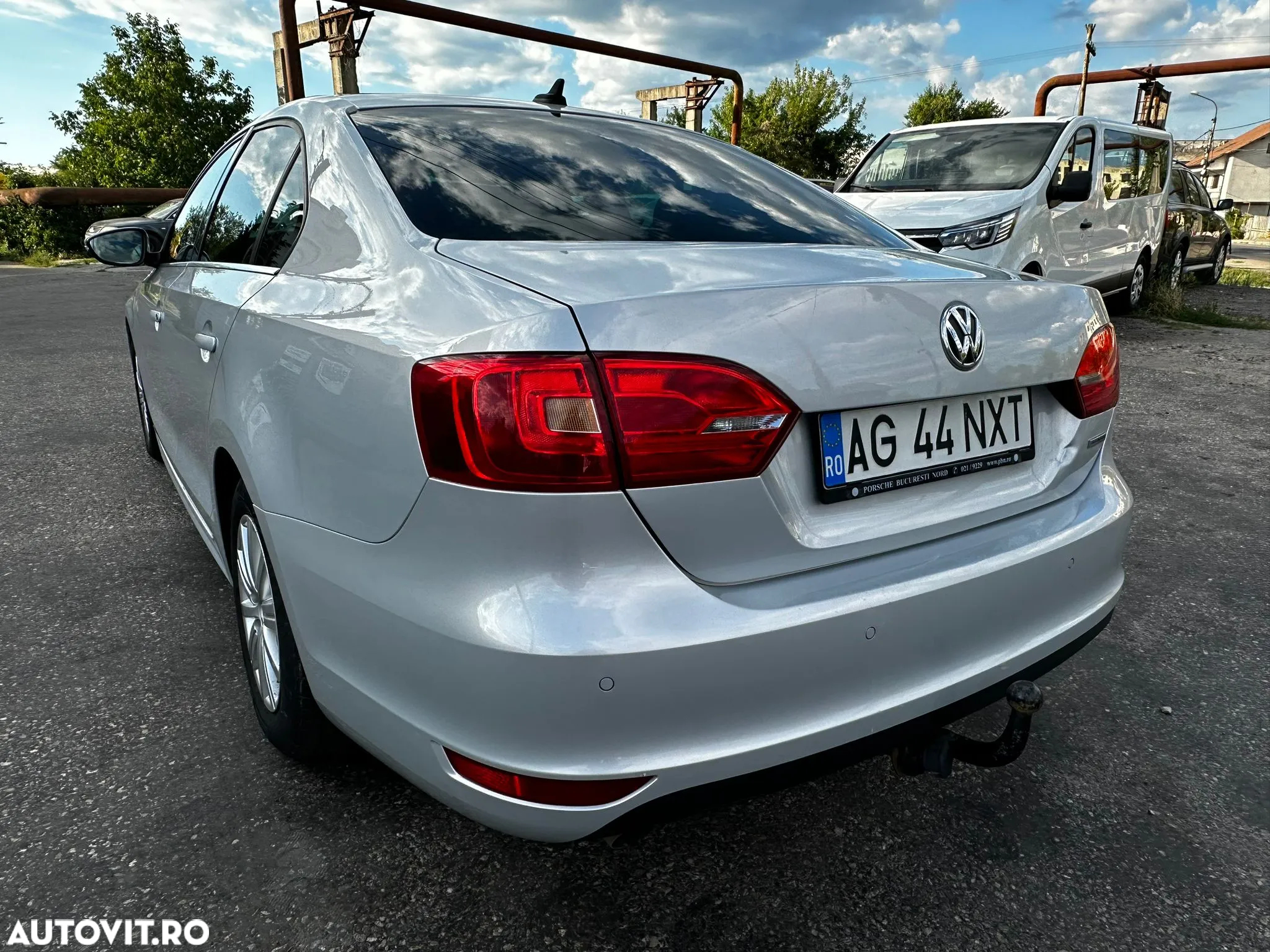 Volkswagen Jetta 1.6 TDI DPF Comfortline DSG - 8