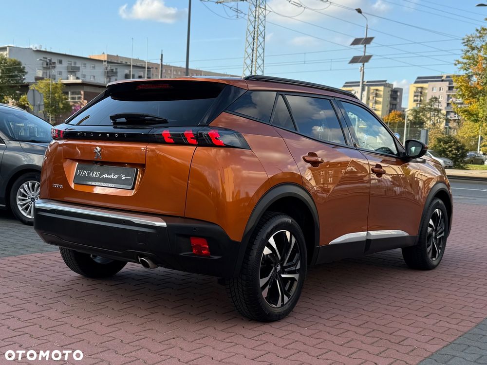 Peugeot 2008 1.5 BlueHDi Allure S&S - 6