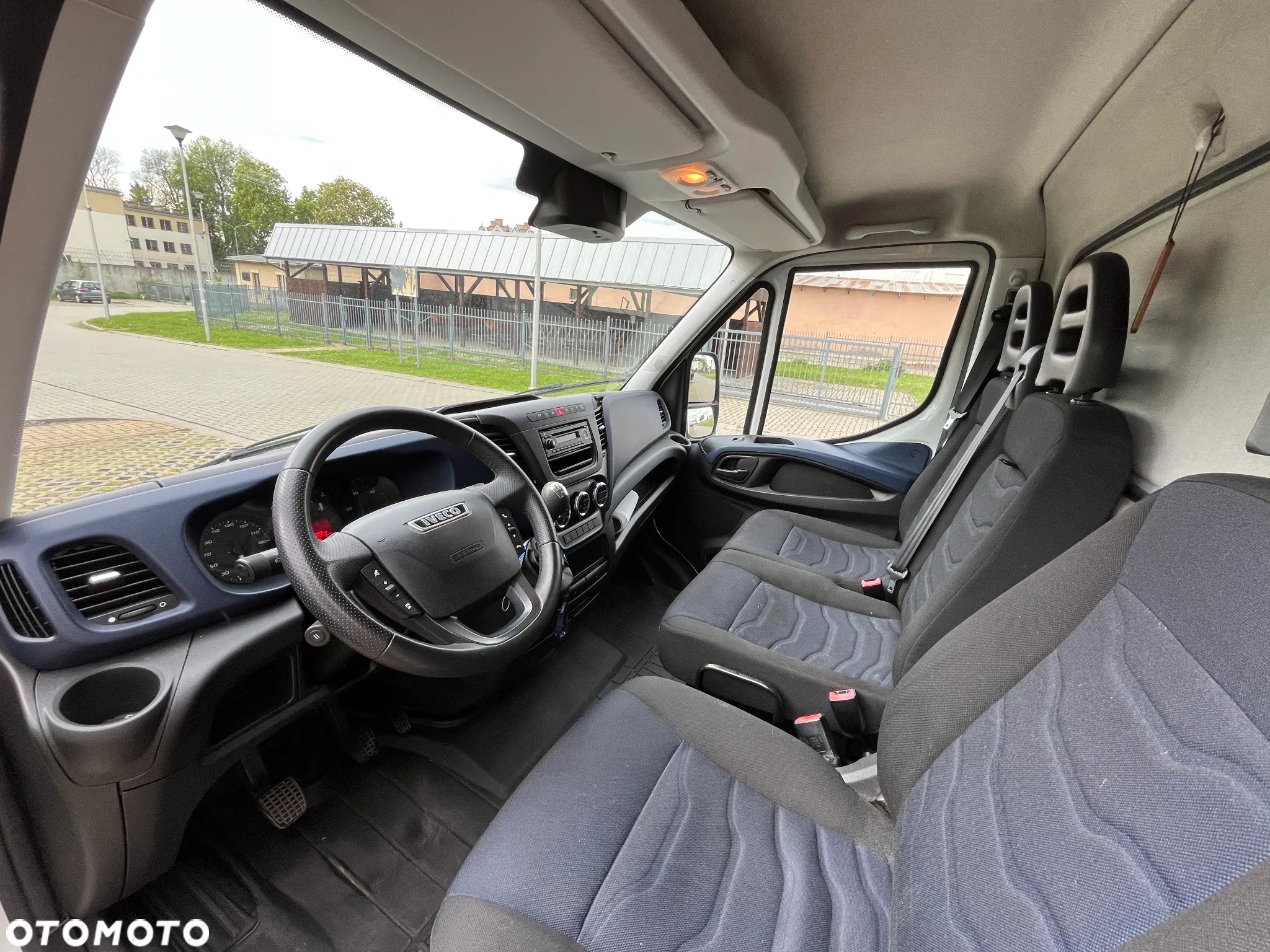 Iveco DAILY - 10