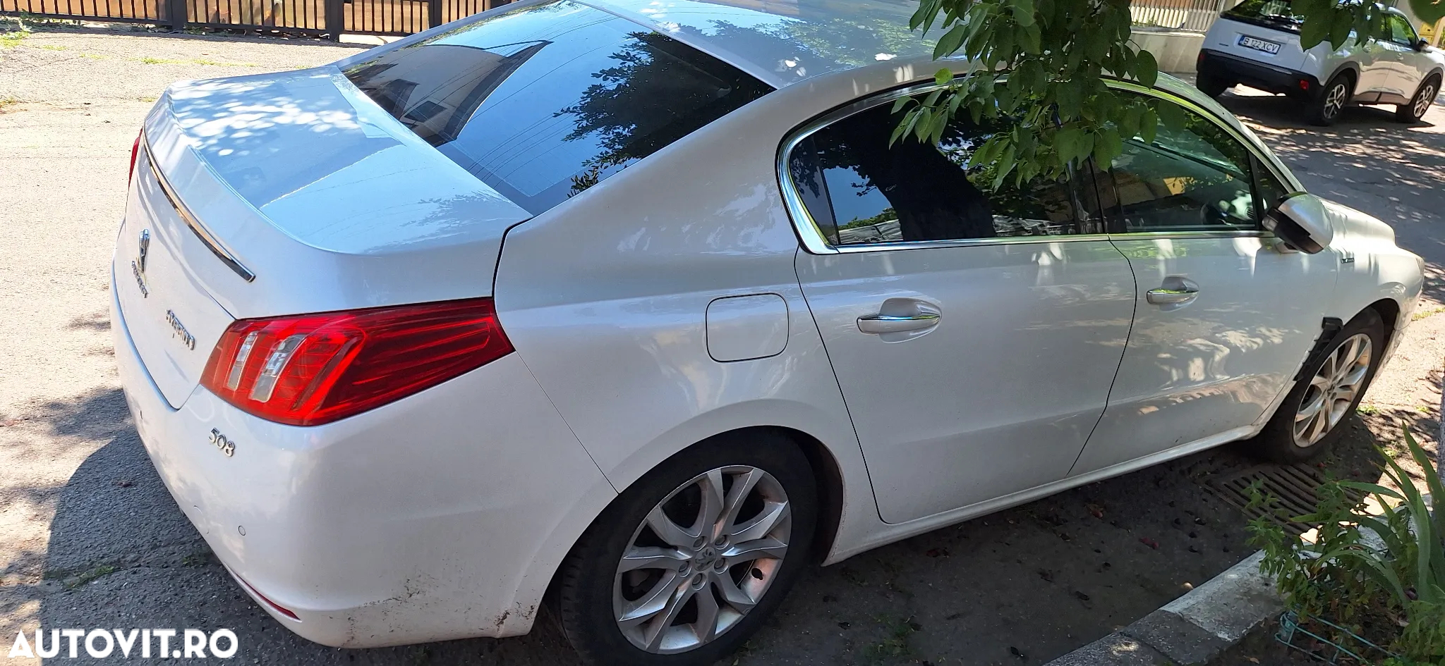 Peugeot 508 Hybrid4 - 4