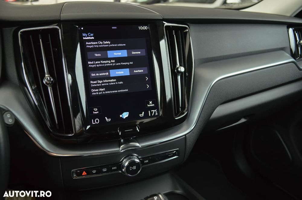 Volvo XC 60 D4 AWD Momentum - 23