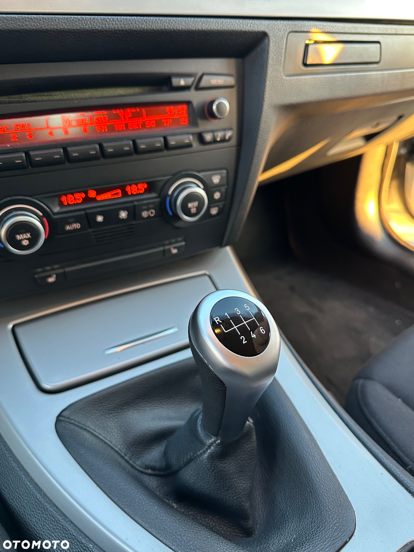 BMW Seria 3 320i - 13