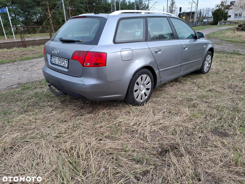 Audi A4 Avant 2.0 TDI DPF multitronic - 4