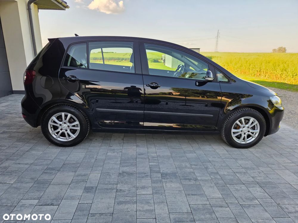 Volkswagen Golf Plus - 12