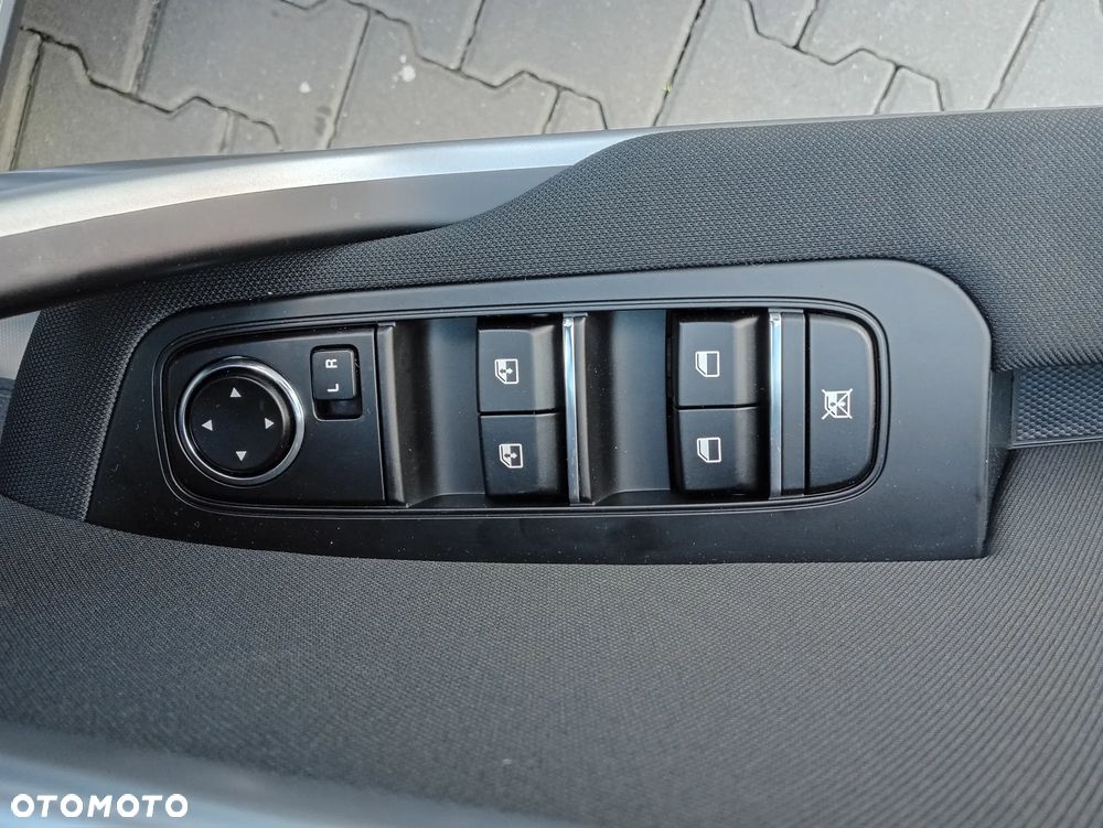 Kia XCeed 1.6 T-GDI M DCT - 13