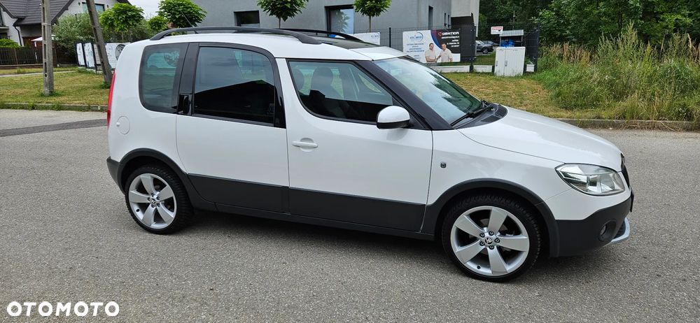 Skoda Roomster 1.2 TSI Scout PLUS EDITION - 2