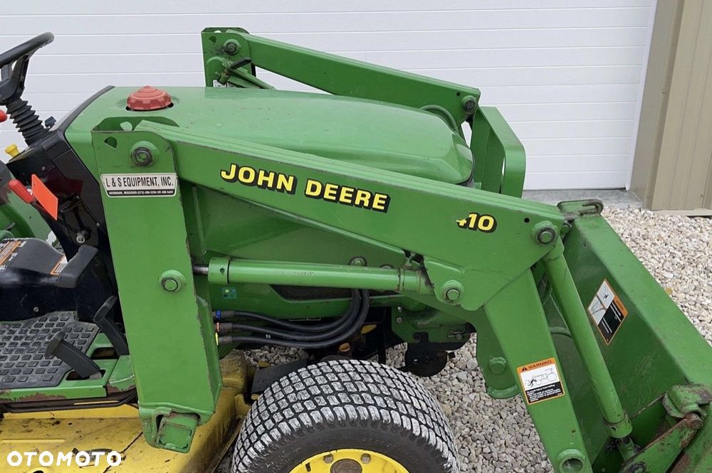 John Deere 4100 - 10