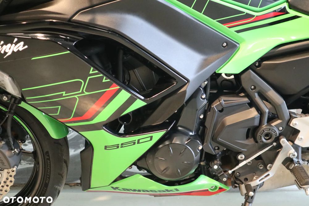 Kawasaki Ninja - 6