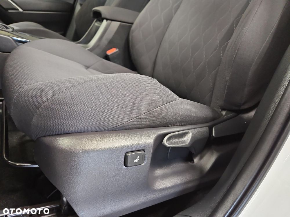 Toyota Corolla Cross 2.0 Hybrid Style - 18