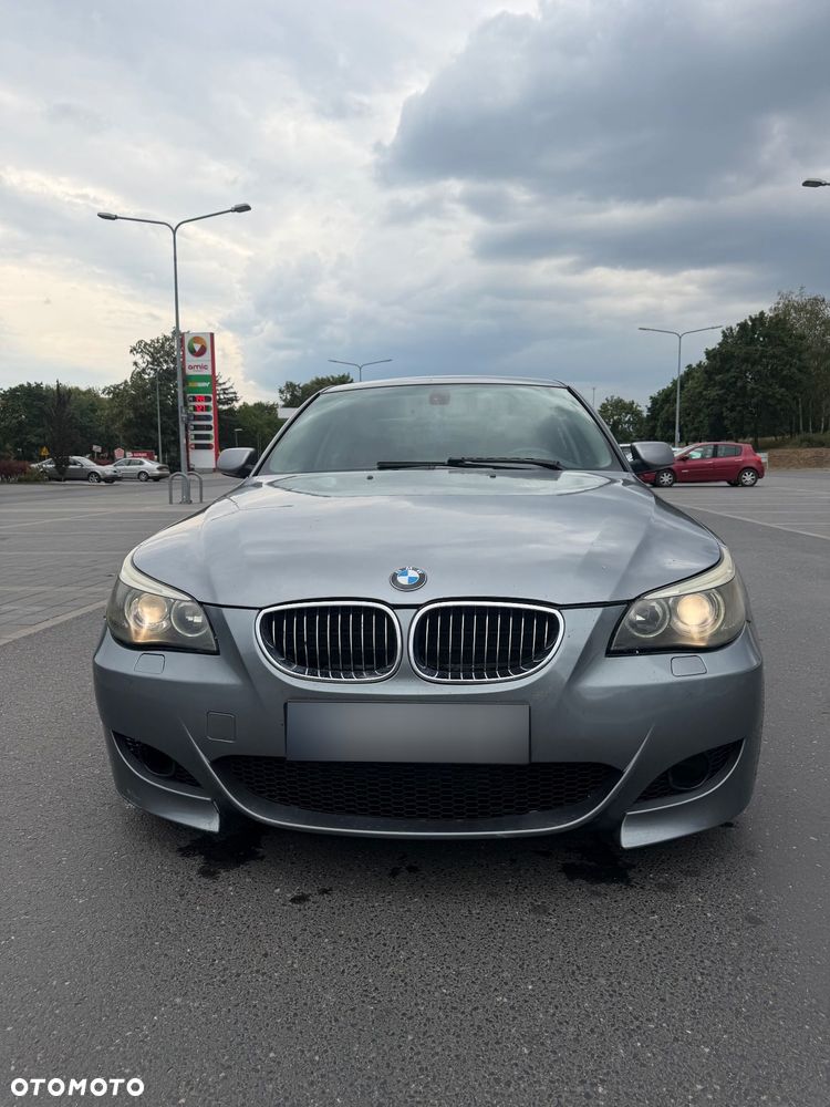 BMW Seria 5 525d - 1