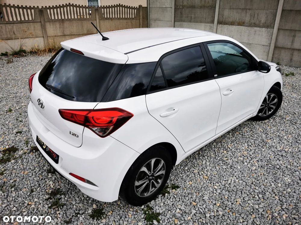 Hyundai i20 1.2 Passion - 21