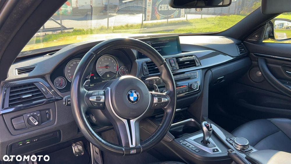 BMW M4 - 2