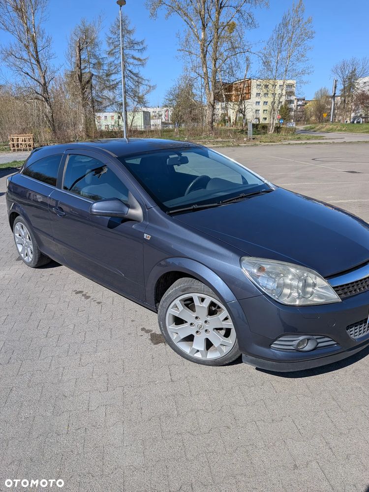 Opel Astra 1.7 CDTI Cosmo - 1