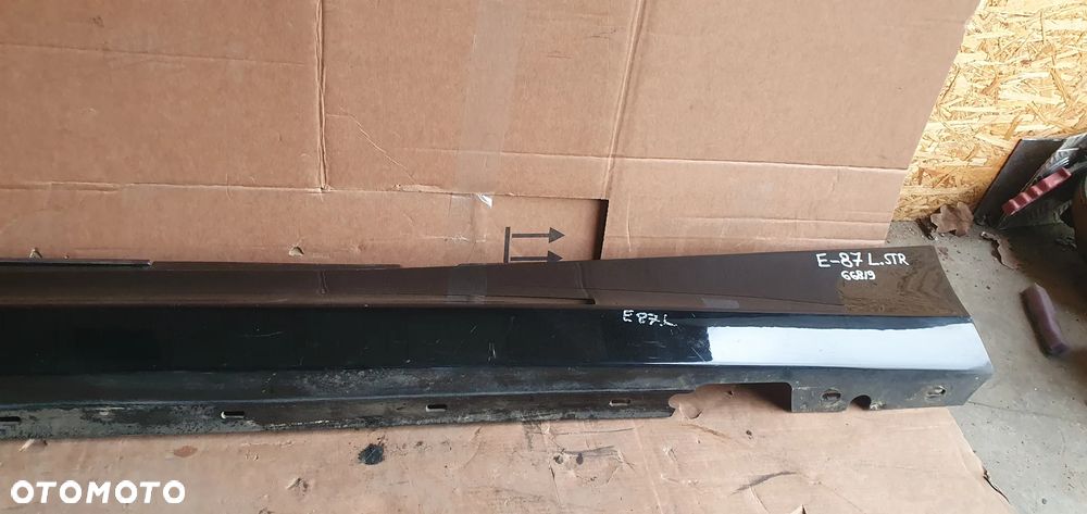 Listwa progowa lewa BMW I E87 Lift 668/9 7184353 - 9