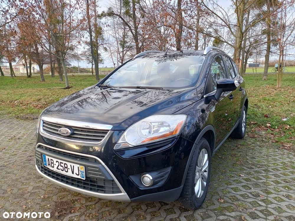 Ford Kuga 2.0 TDCi 2x4 Titanium - 19
