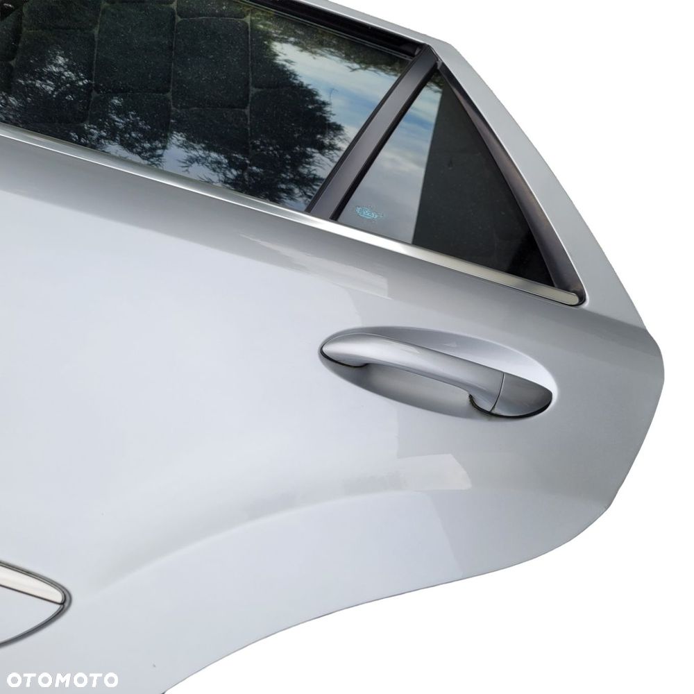 MERCEDES ML W164 LIFT DRZWI TYLNE TYŁ LEWE C775 SREBRNE KOMPLETNE - 5