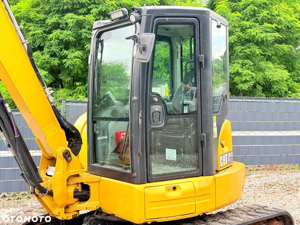 Caterpillar * Sprowadzona  * CAT 305.5 E CR  * Minikoparka  * Caterpillar - 7
