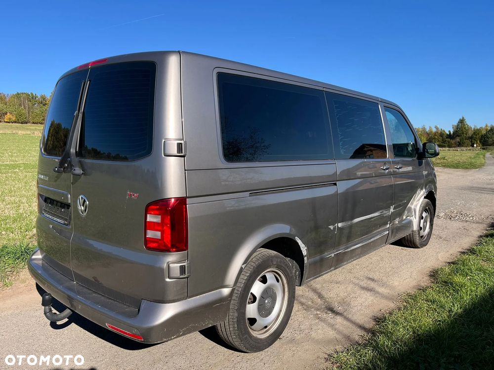 Volkswagen Caravelle 2.0 BiTDI L2 Comfortline DSG - 4