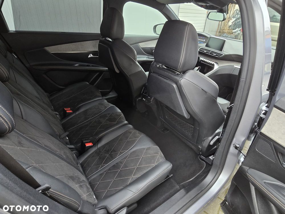 Peugeot 5008 2.0 BlueHDi GT Pack S&S EAT8 - 16