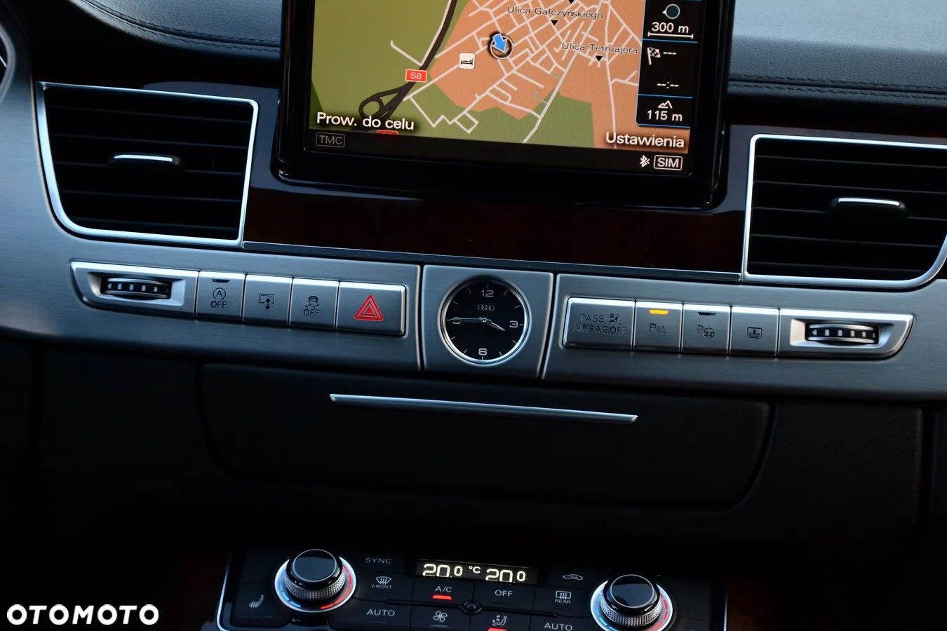 Audi A8 - 27