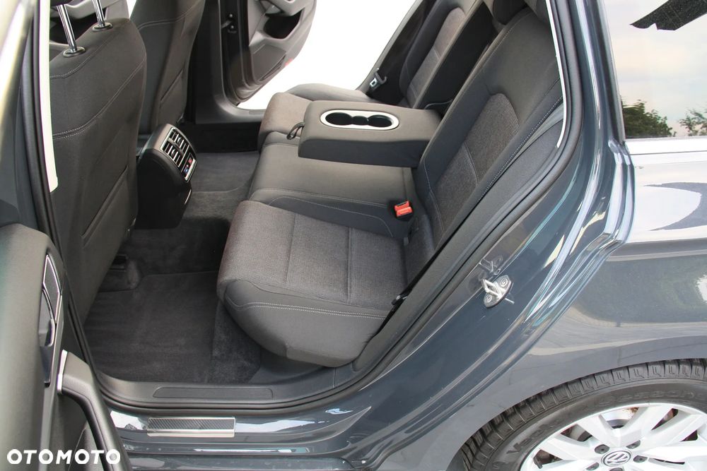 Volkswagen Passat 2.0 TDI BMT Comfortline - 20