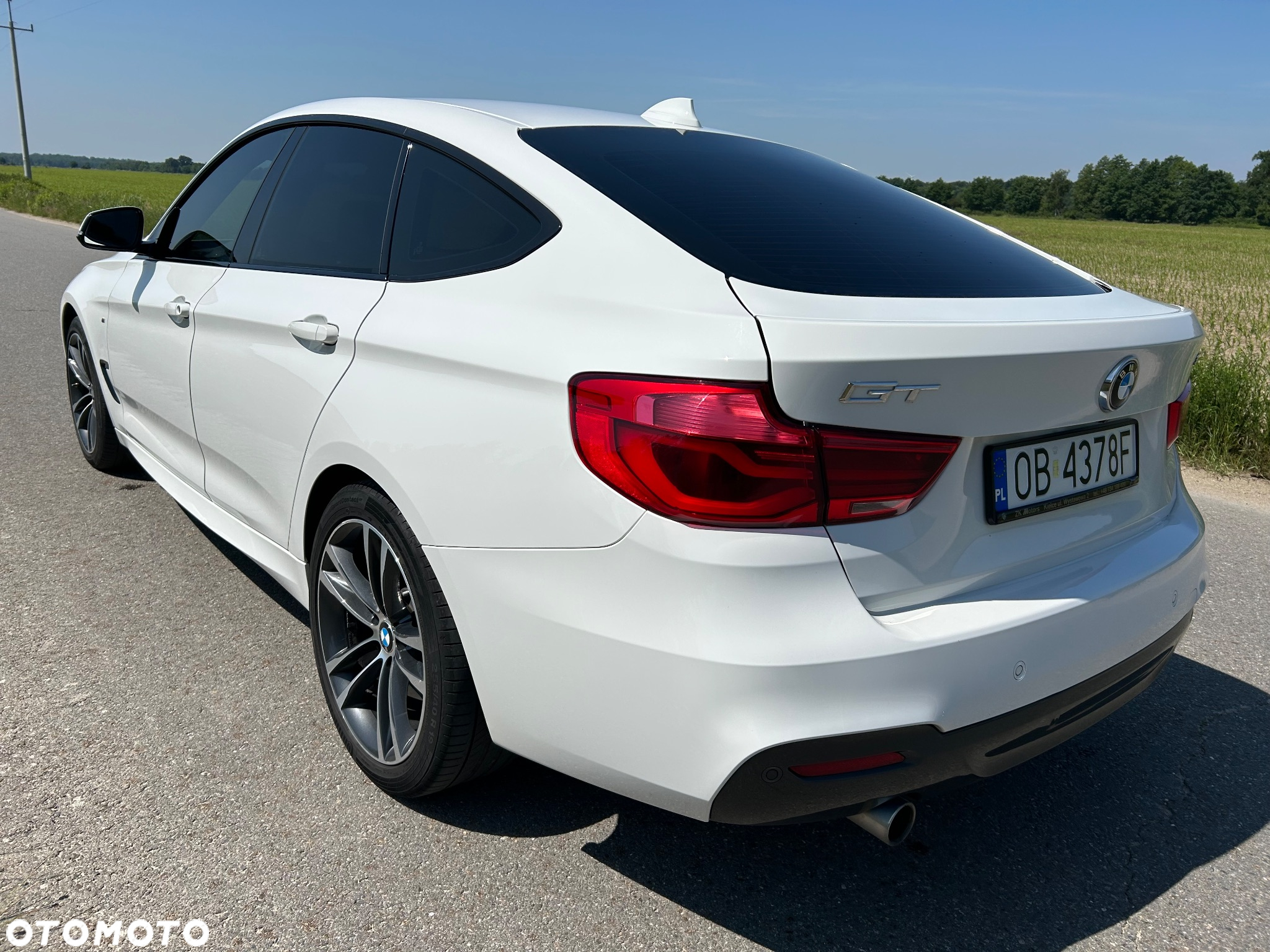BMW 3GT 318d M Sport - 15
